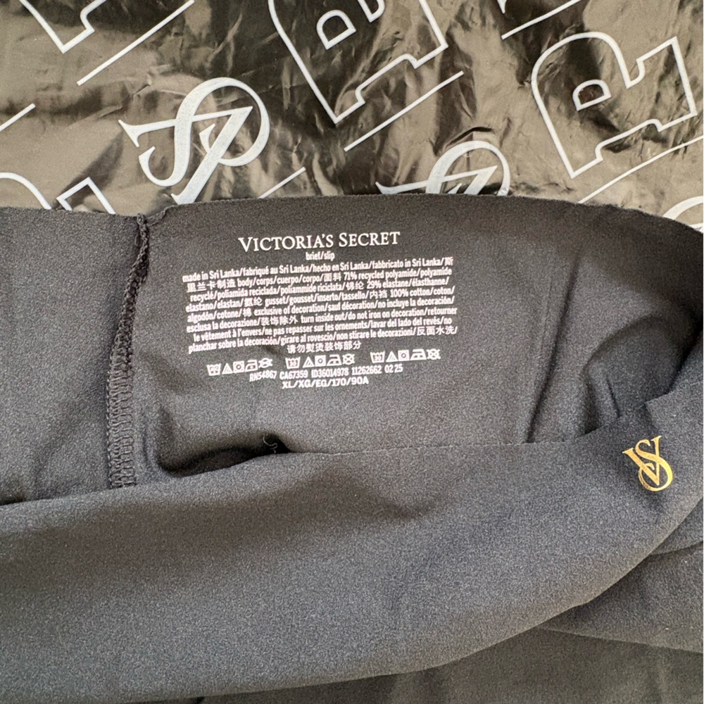 Victoria's Secret Panties NWT XL